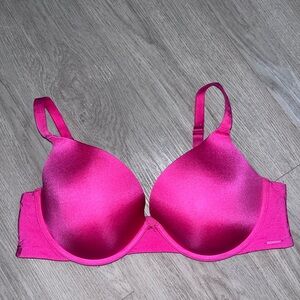 Savage X Fenty pink bra Size 40DD